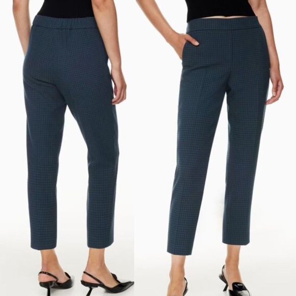 Dalia Pants - Women's Navy Blue Polka Dot Cropped Pants